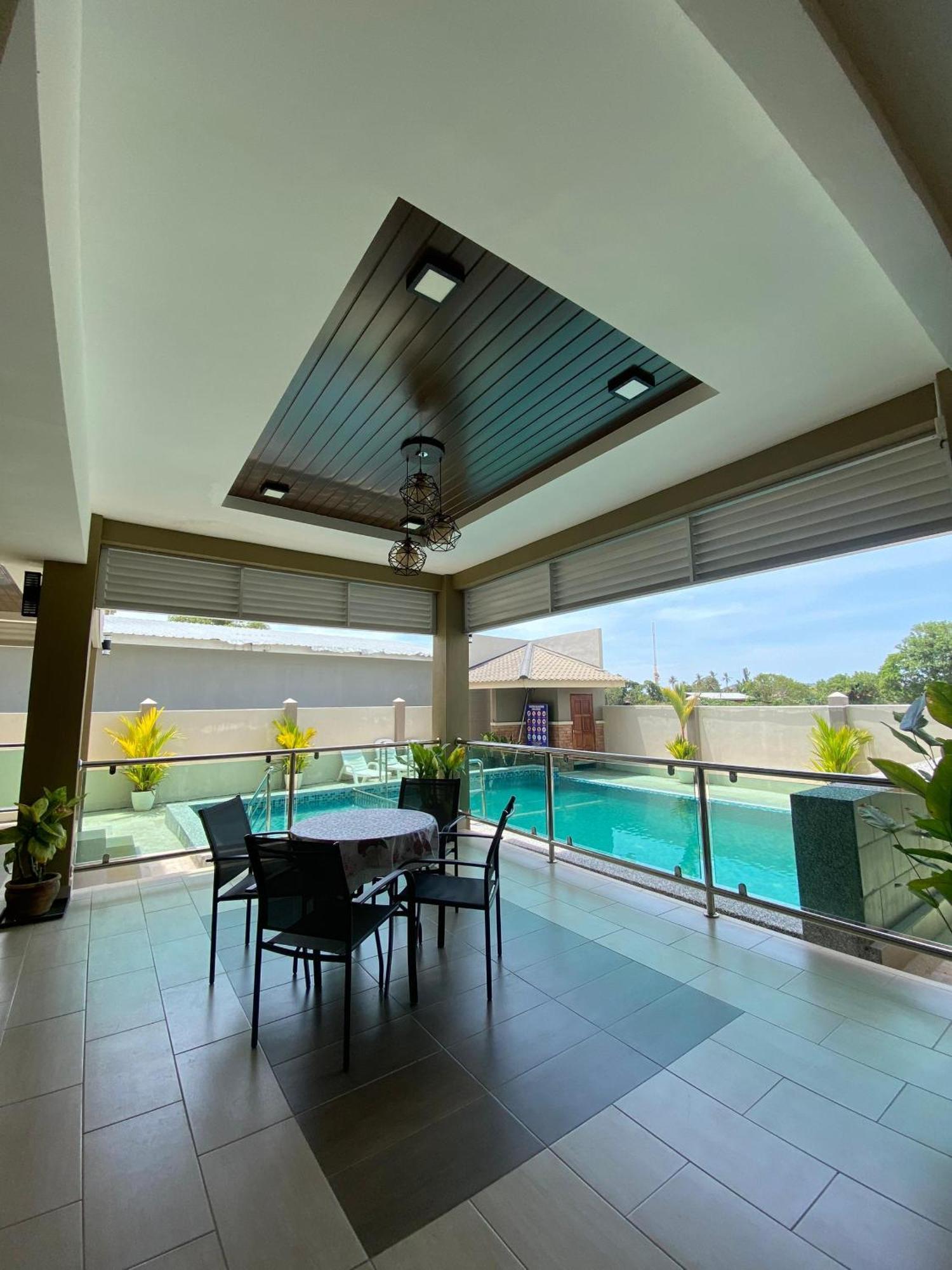 Grand Village Inn Pantai Cenang  Exterior photo
